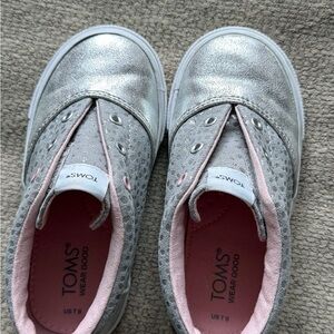TOMS Kids Metallic Silver Sneakers with Pink Lining